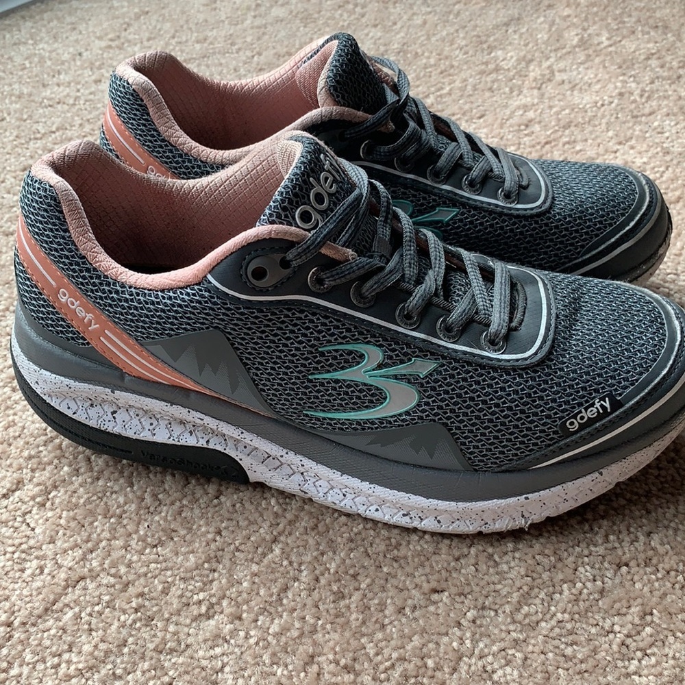 Gravity Defyer Gdefy sneakers